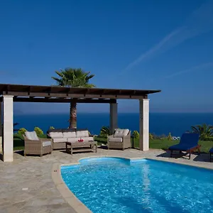 https://villa-dimitra-trapezaki.kefaloniahotels.net