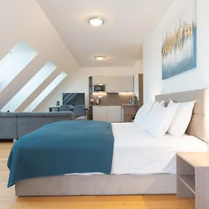  Appartement Triester Oostenrijk
