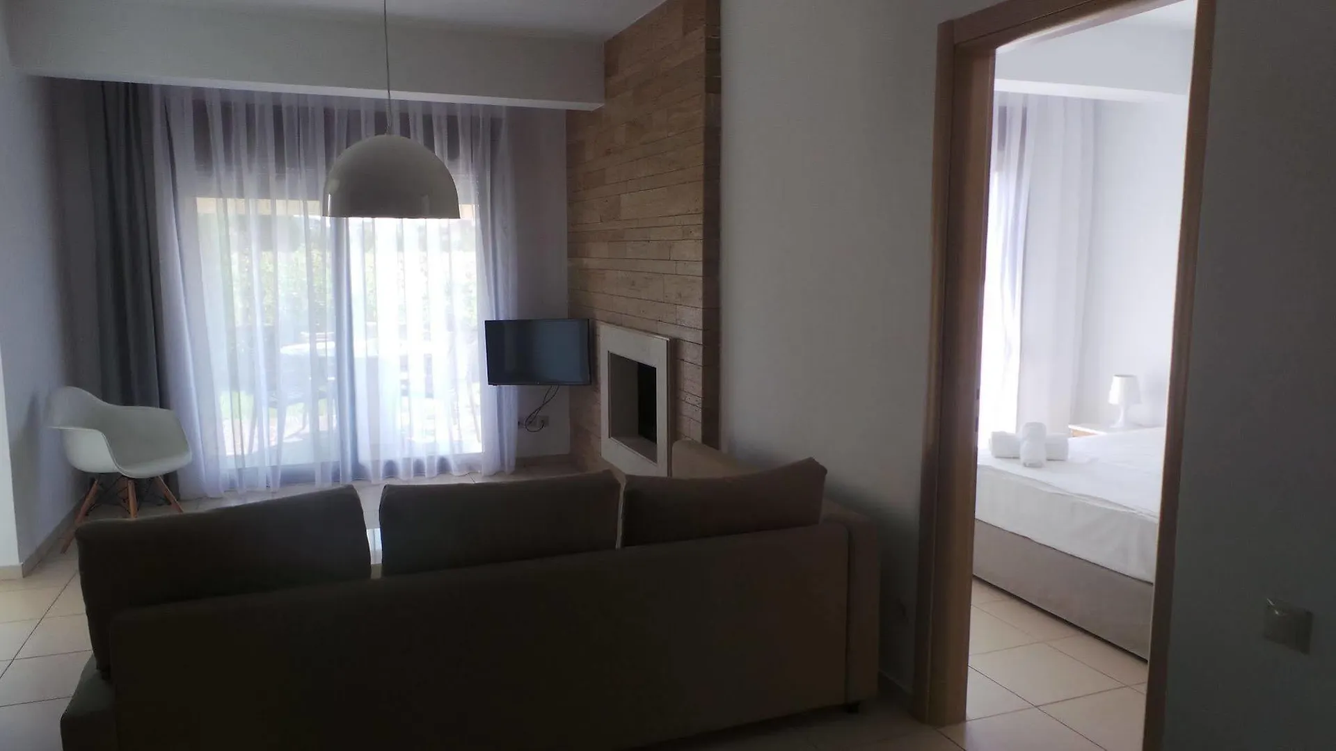 Niovi Boutique Apartments Afytos Greece
